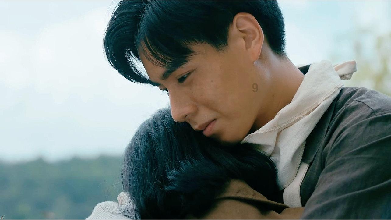 宇宙蜜蜂无敌版